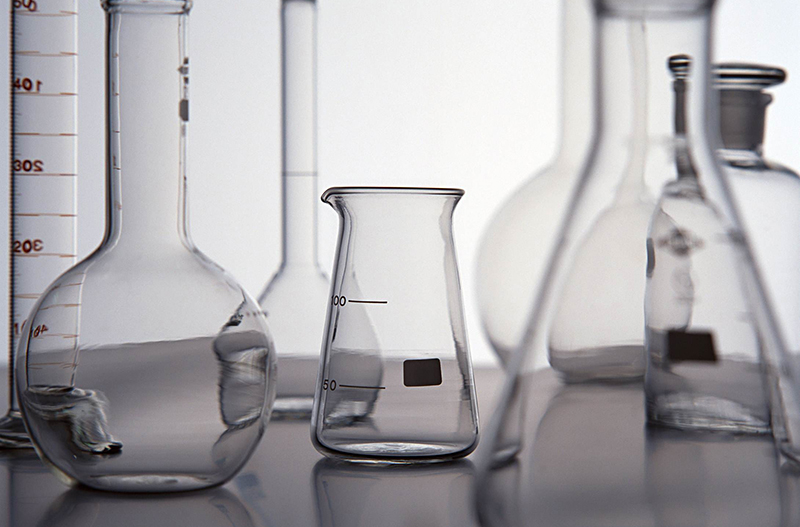 化工(gong)包裝應用(yòng)