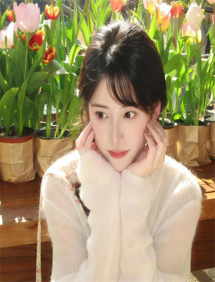 人物深度分析：妈妈们青春往事中的人物命运的象征意义与现实关联 认识表演艺术的价值