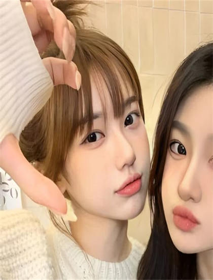 《生红娘三戏张君瑞》艺术价值扣人心弦的：专业角度评价与艺术成就分析