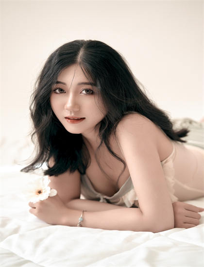 1080P高清：《插翅难飞1980》声音设计分析：音效制作与氛围营造解读